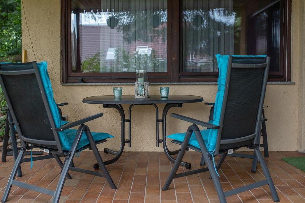 Ferienwohnung ELW, sep. Eingang, überdachte Terrasse, nähe Backnang Althutte Exterior foto