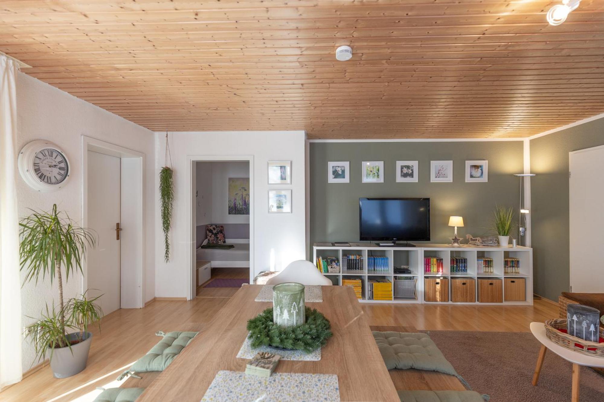 Ferienwohnung ELW, sep. Eingang, überdachte Terrasse, nähe Backnang Althutte Exterior foto