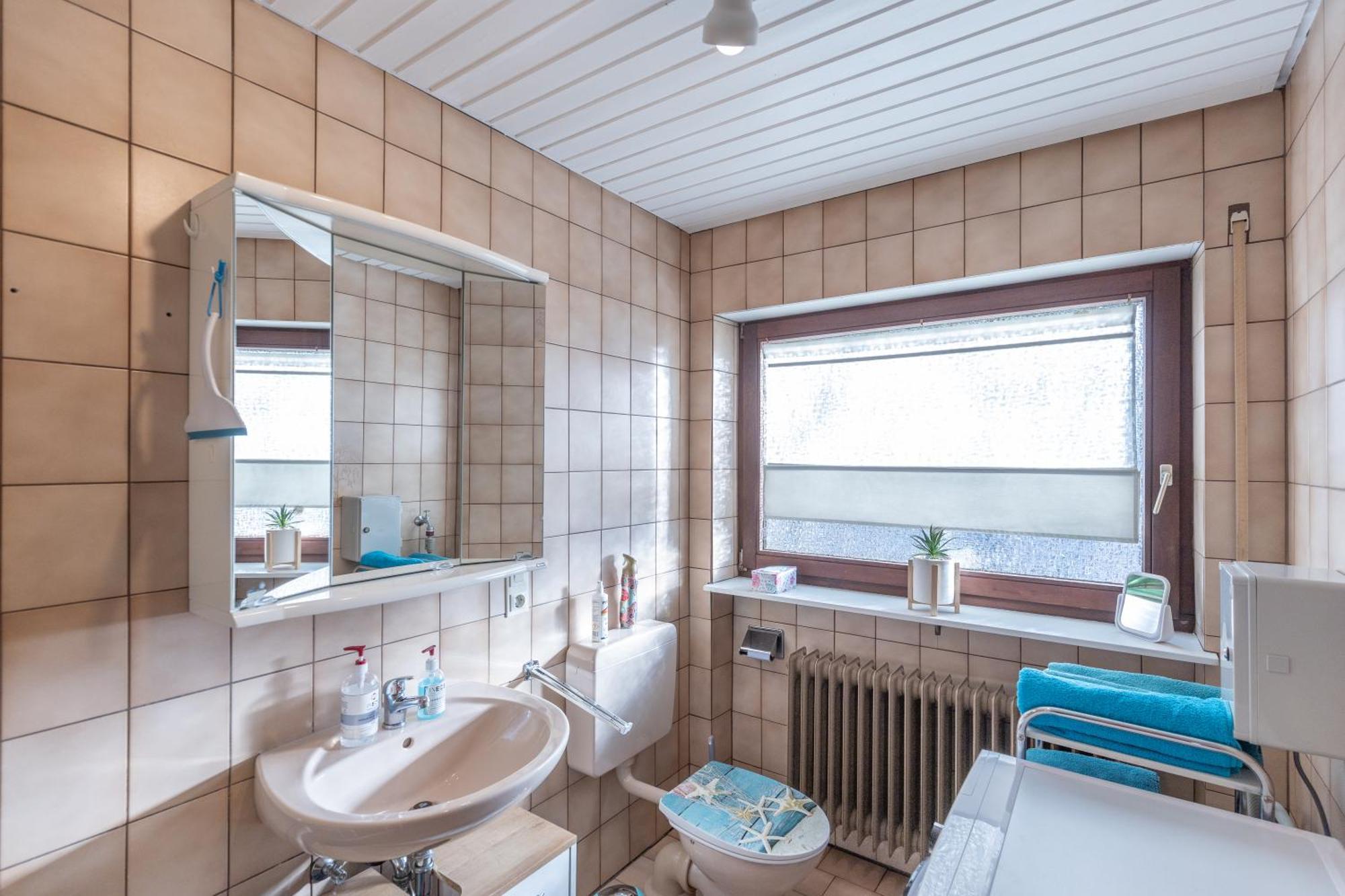 Ferienwohnung ELW, sep. Eingang, überdachte Terrasse, nähe Backnang Althutte Exterior foto