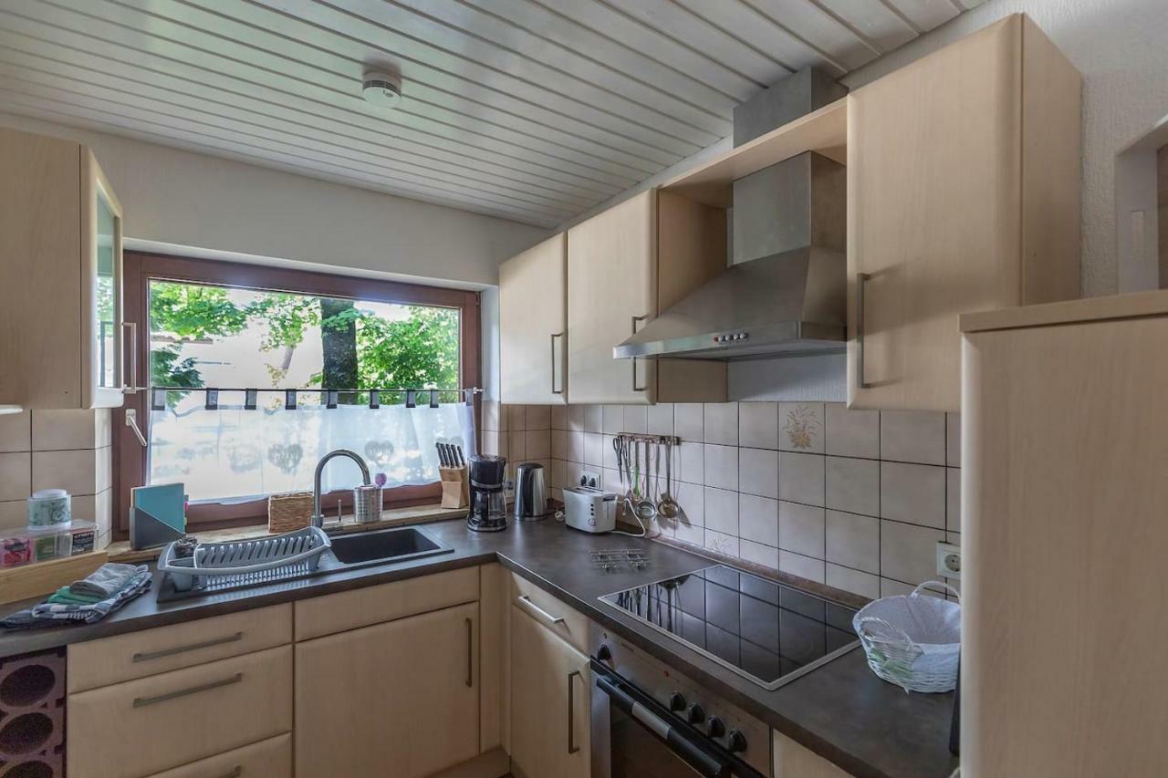 Ferienwohnung ELW, sep. Eingang, überdachte Terrasse, nähe Backnang Althutte Exterior foto